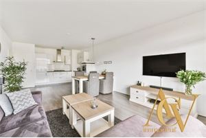 appartement à la vente -   83210  BELGENTIER, surface 63 m2 vente appartement - APR736573